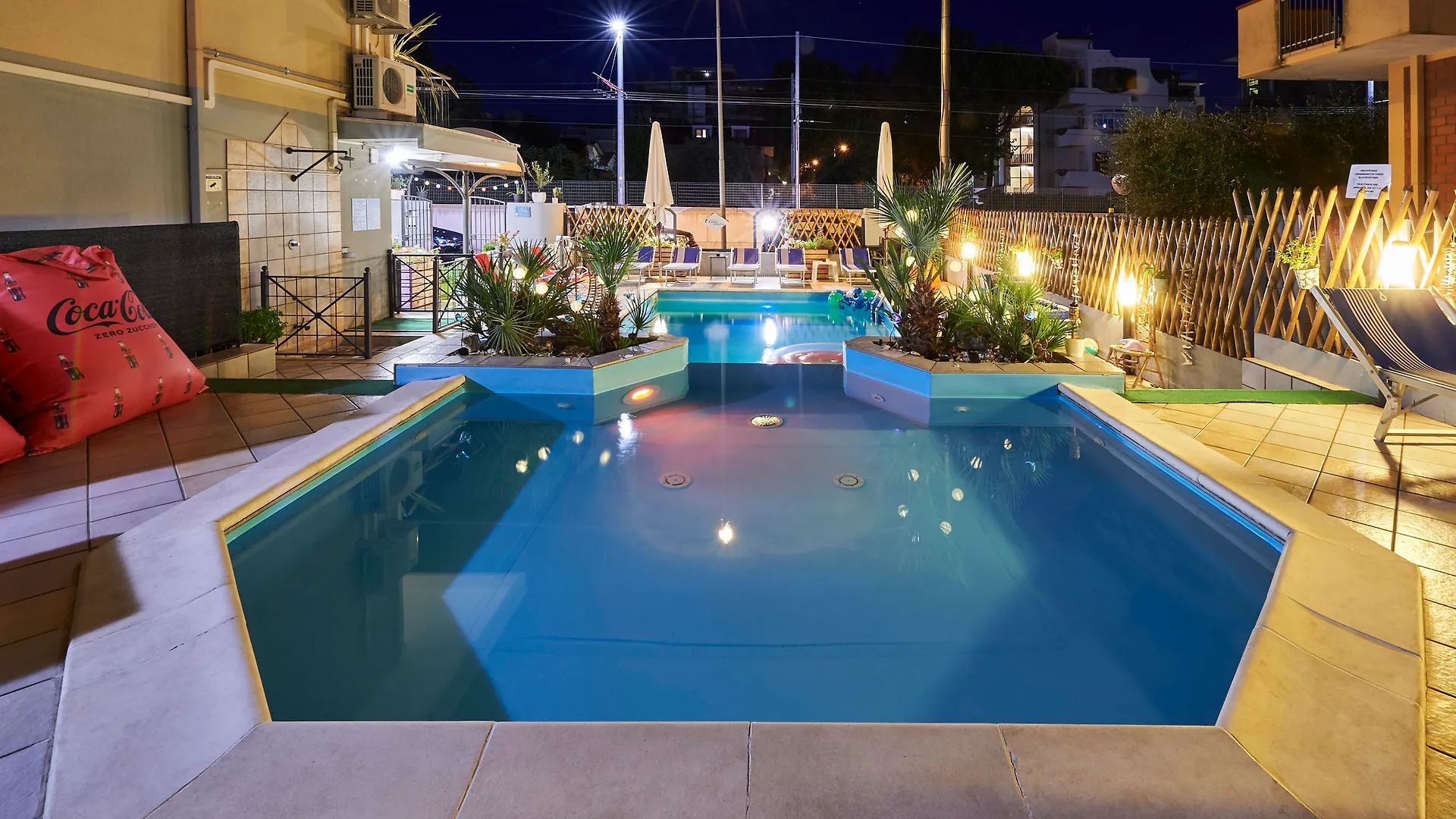 Hotel A Casa Nostra Rimini 3*,
