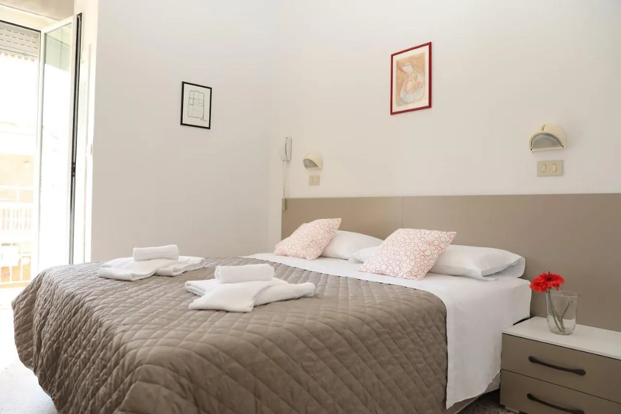 רימיני Hotel A Casa Nostra 3*,